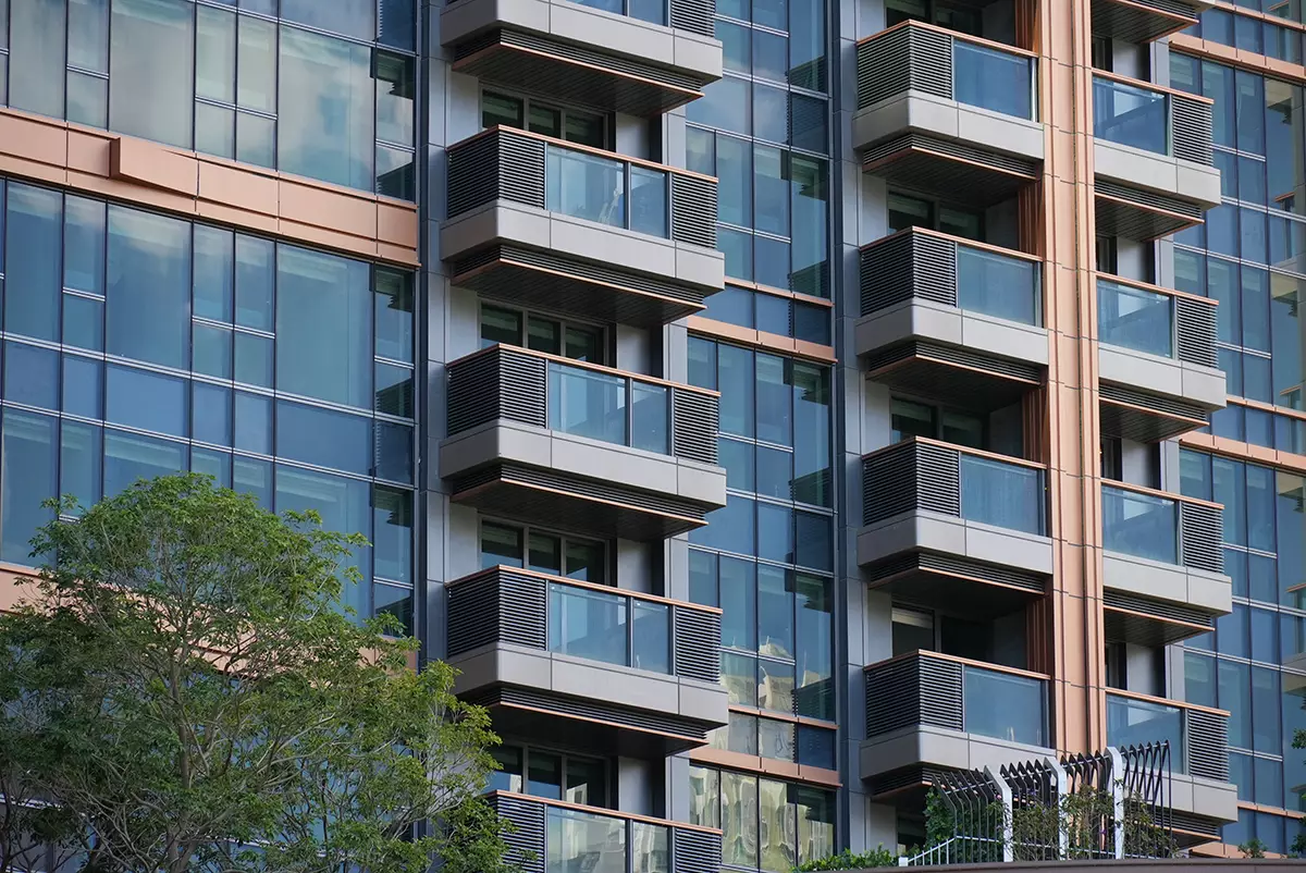 嶺大研究指僅兩成半父母計劃資助子女置業。巴士的報記者攝