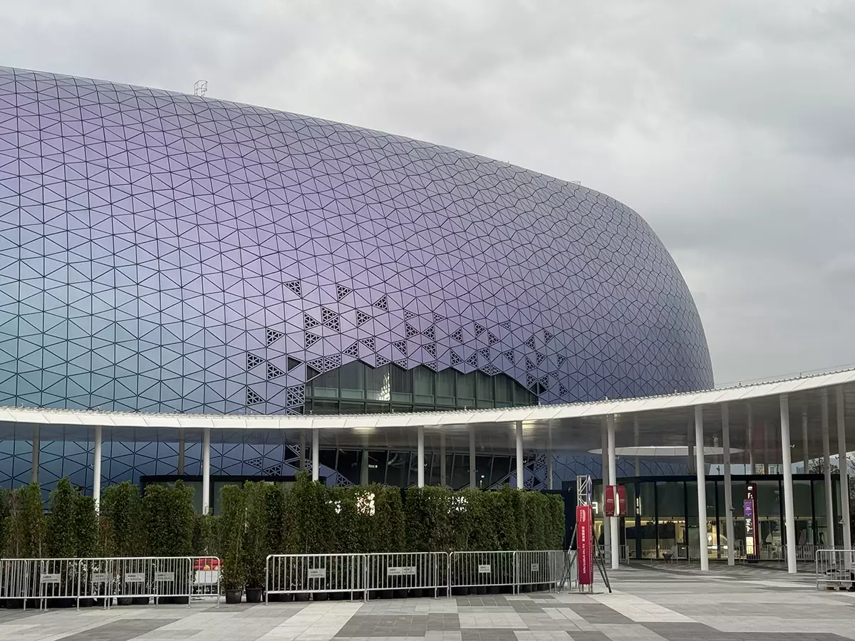 新一份施政報告公提到政府將重新檢視大球場定位，與啟德體育園發揮協同作用。巴士的報記者攝