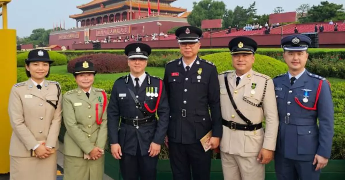 抗戰勝利80周年｜周一鳴現場觀看閱兵感振奮　稱警隊維護好國安