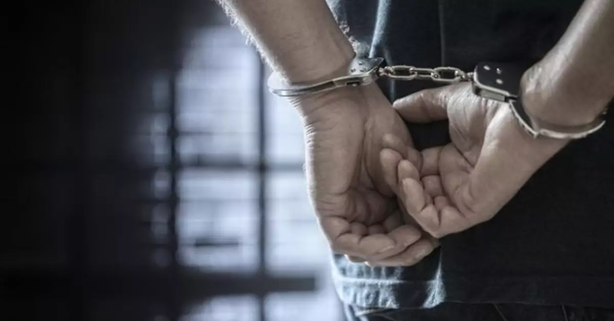 見愛孫獄中遭欺凌感絕望 法69歲翁持槍劫超市求被捕