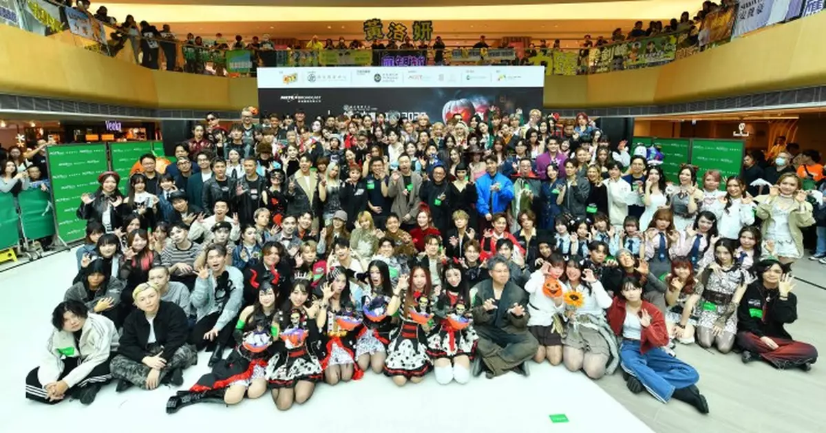 「新城勁爆頒獎禮2025」The HelloWin Party 逾90單位歌手扮鬼扮馬現身全場迫爆