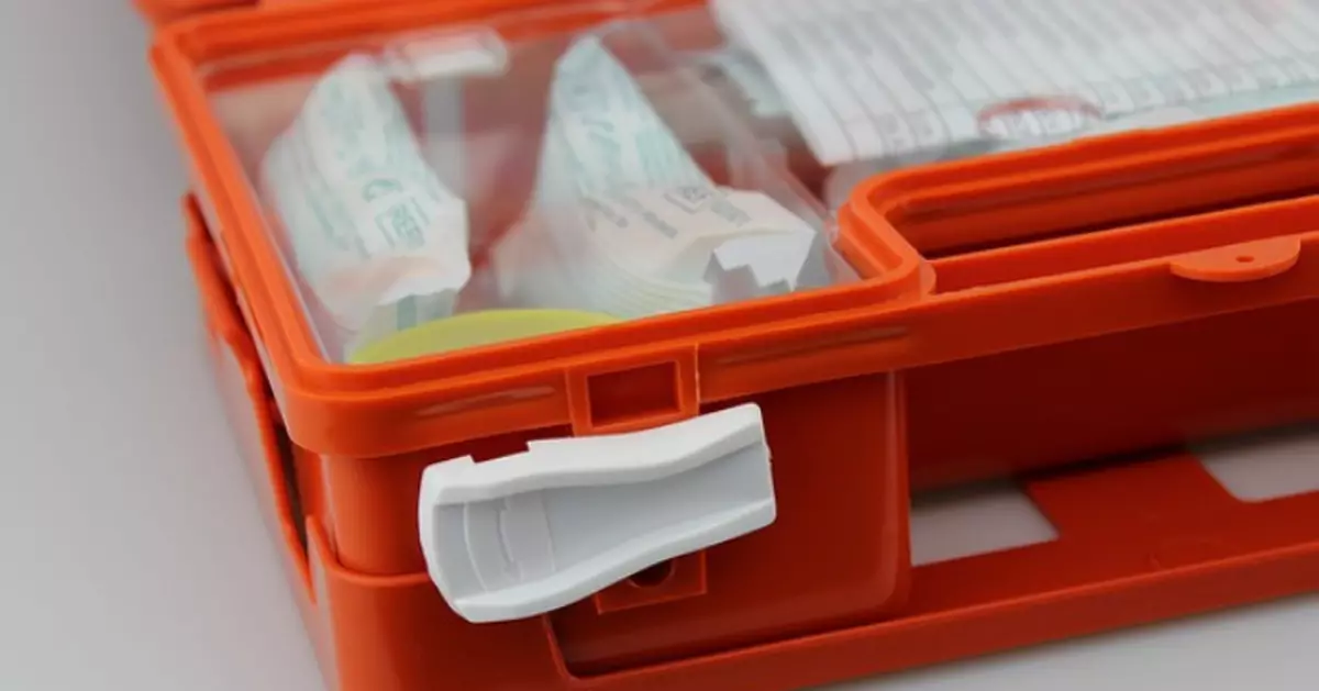 不帶衣物也要帶「它」！澳航空姐揭出國必備1隨身法寶 關鍵時刻能救命