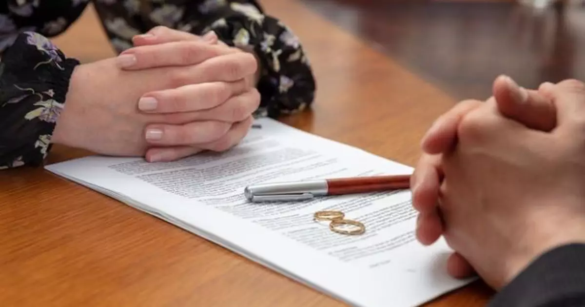 因愛動物結緣 印度夫婦一人養貓一人養狗頻起爭執 終感情破裂鬧離婚