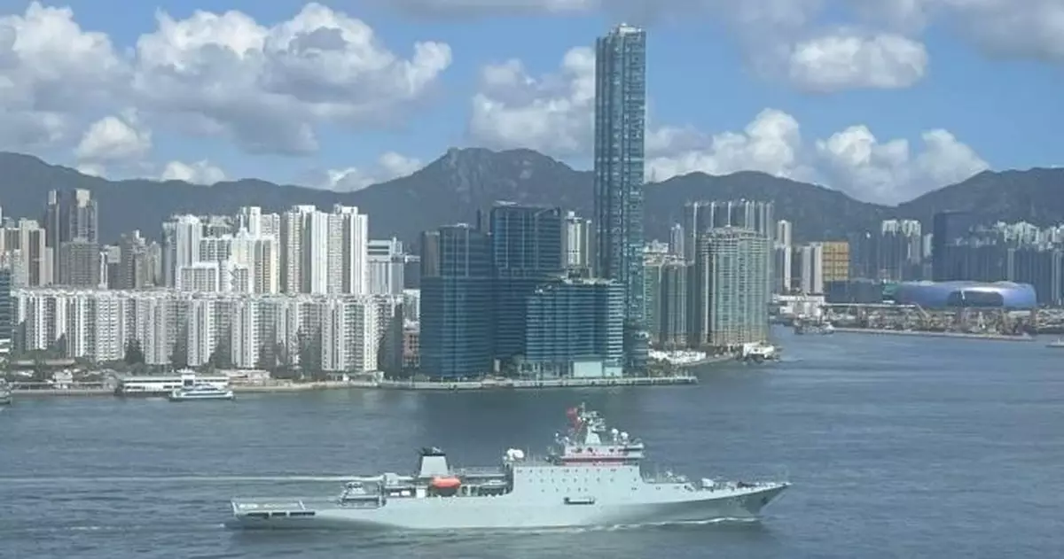 海軍戚繼光艦沂蒙山艦離港期間 美籍男違令放飛無人機被捕