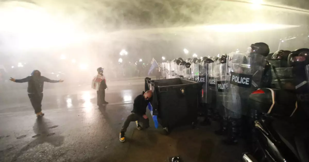 格魯吉亞再爆反政府示威 總理巴希澤斥歐盟干涉內政