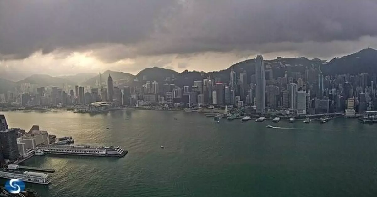 天氣 | 周五大致天晴有驟雨最高32度 下周初氣溫稍降