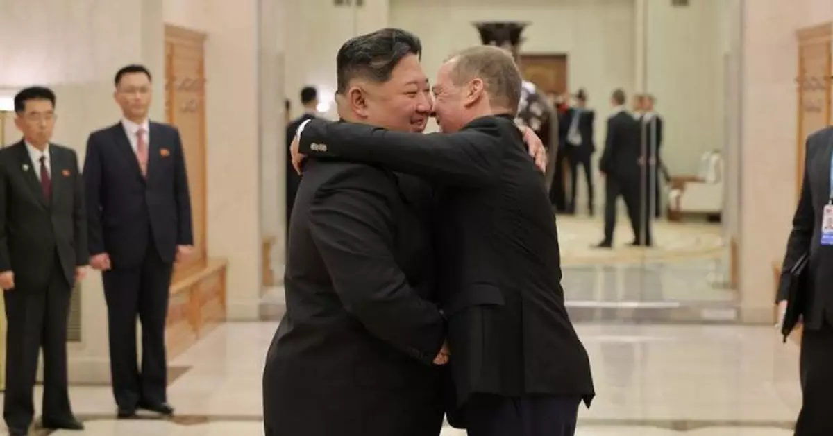 金正恩晤梅德韋傑夫 雙方強調同盟關係