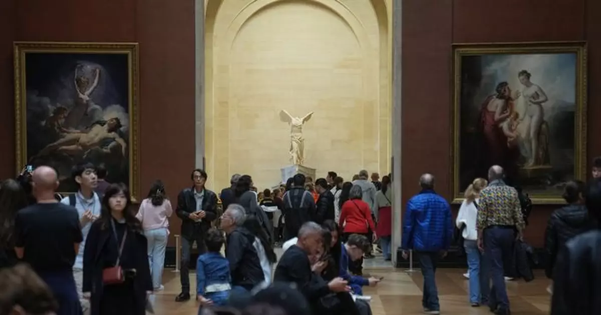 羅浮宮館長承認閉路電視有盲點及部分監控設備老舊 承諾升級保安系統