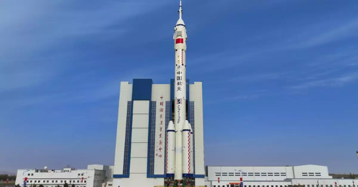 神舟二十二號飛船擬於周二在無人狀態下發射升空