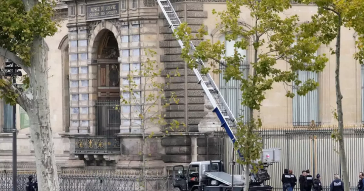 盧浮宮億元劫案 賊人用德國升降機 生產商竟抽水賣廣告