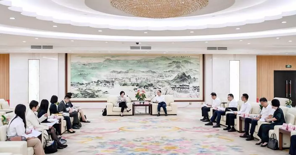 投資推廣署訪東莞向先進製造業企業推介香港出海專班服務平台