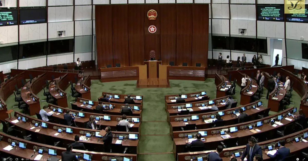 李家超感謝立法會通過《施政報告》致謝議案