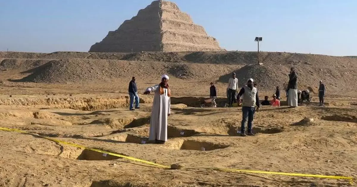 刻「詛咒文」仍被盜 埃及古墓4千年歷史「曆法壁畫」遭用電鋸鋸走