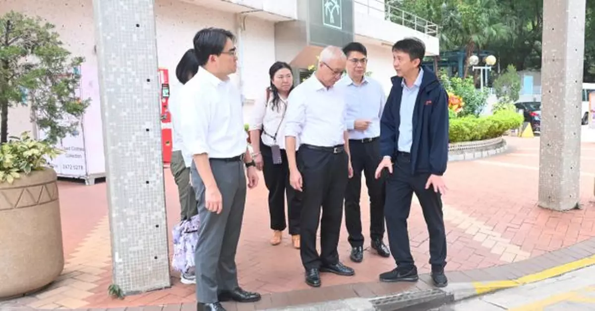 謝展寰視察鳳德邨預防基孔肯雅熱工作　食環署向物管公司提出檢控