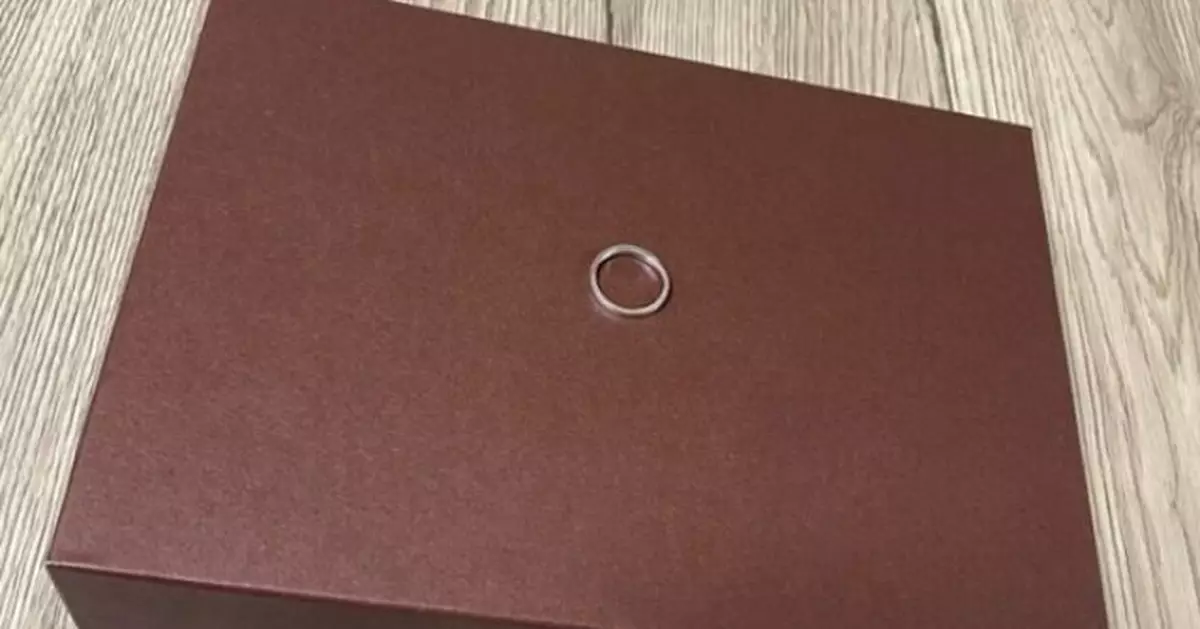 日人夫見妻突摘婚戒放餐桌以為要離婚 急致電求證始揭爆笑烏龍