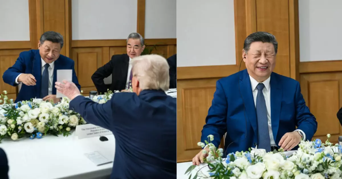 中美首腦會晤輕鬆一面 特朗普展示白卡紙習近平瞇眼露笑容　