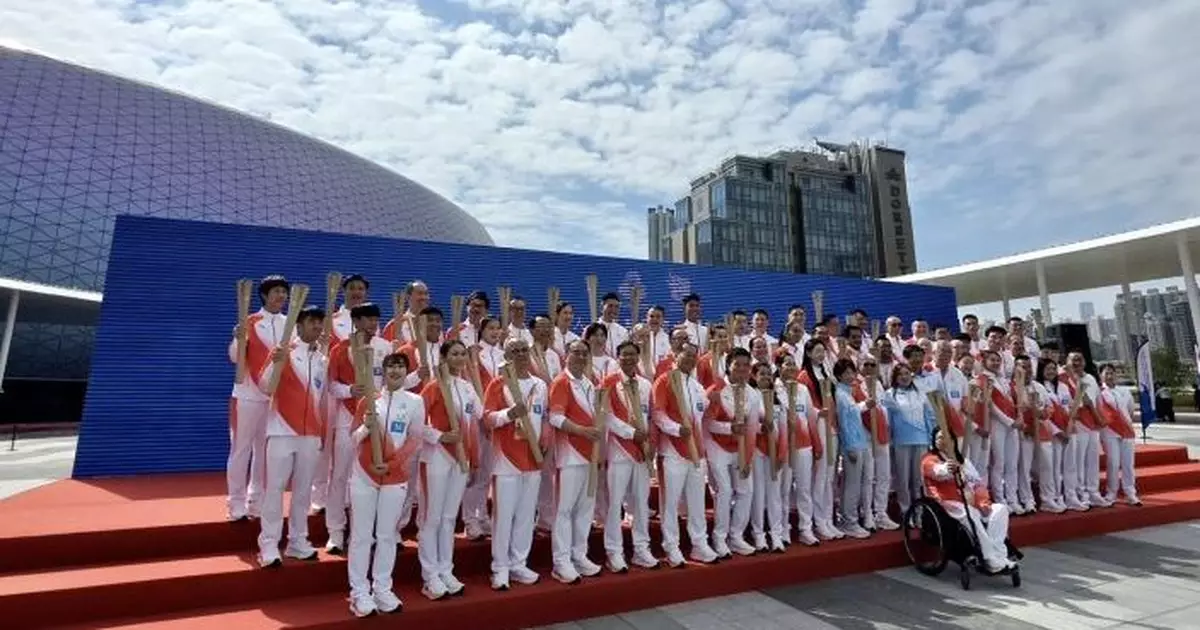 黃鎮廷：任第一棒火炬手冀「開個好頭」　神聖聖火在港傳承很有意義