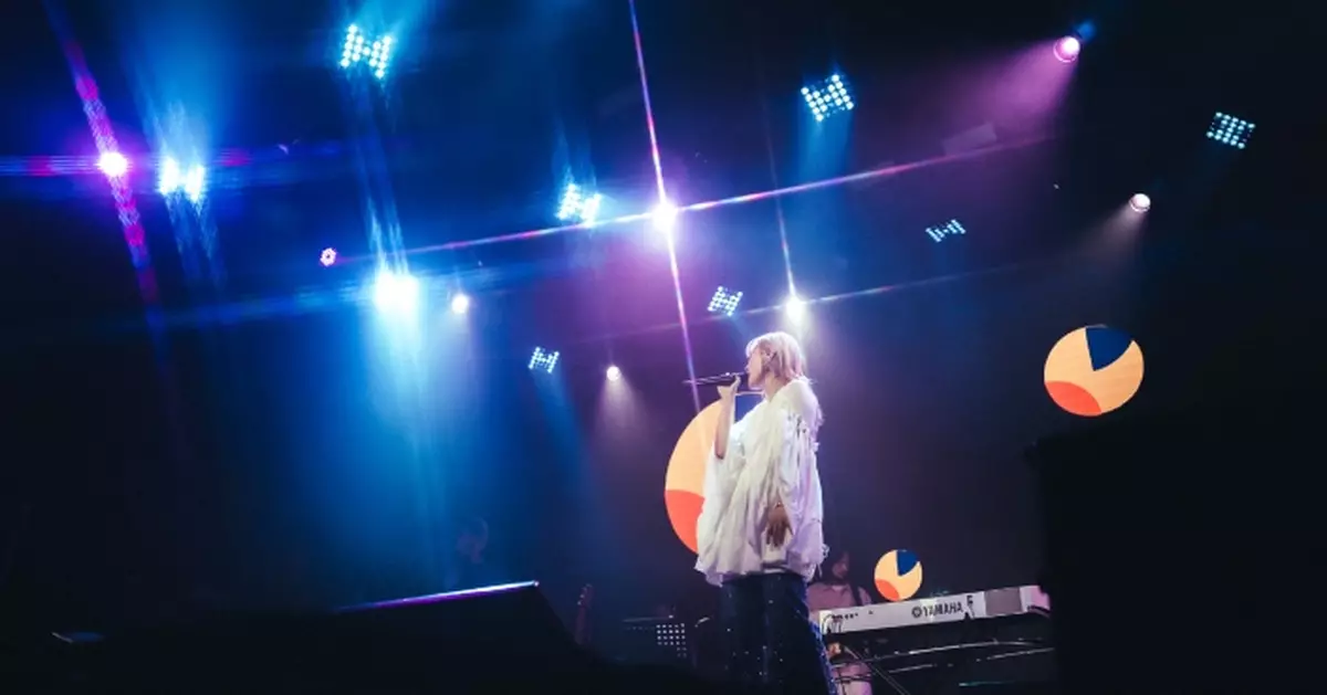 陳明憙入行10年創作音頻治療專輯 首場個人演唱會獲林一峰驚喜現身任嘉賓