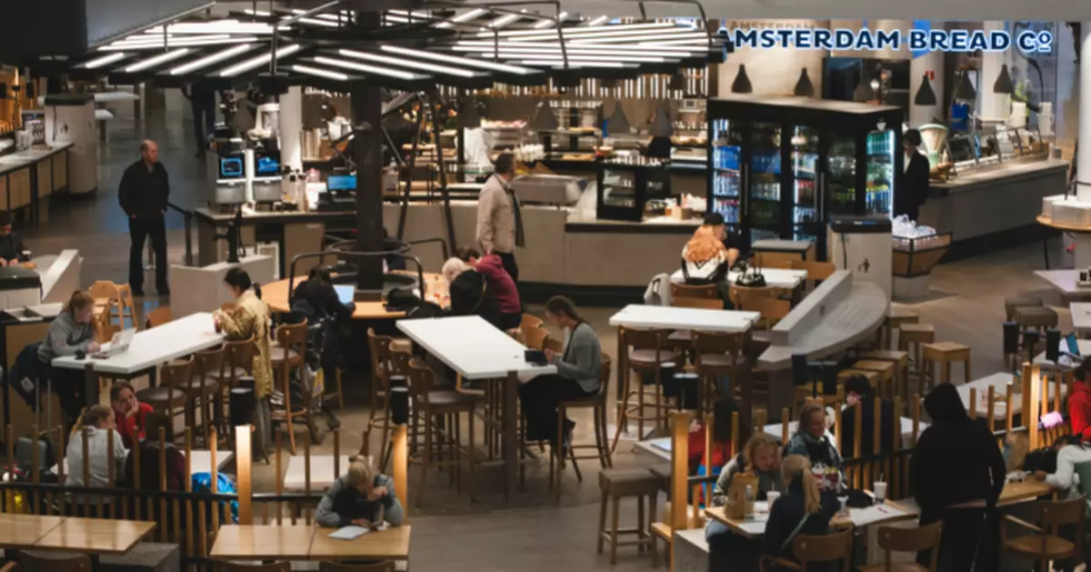 唔使捱貴餐！帶定三文治過安檢 國外醒目客興起「機場野餐」