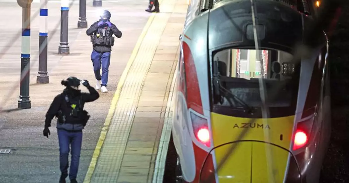 英國火車襲擊案疑兇被控10項企圖謀殺罪等 疑另涉倫敦一襲擊案