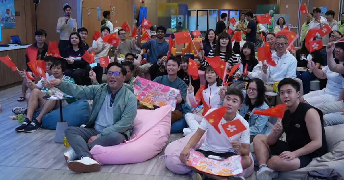 全運會｜全城投入盛事氣氛 青年宿舍直播開幕式