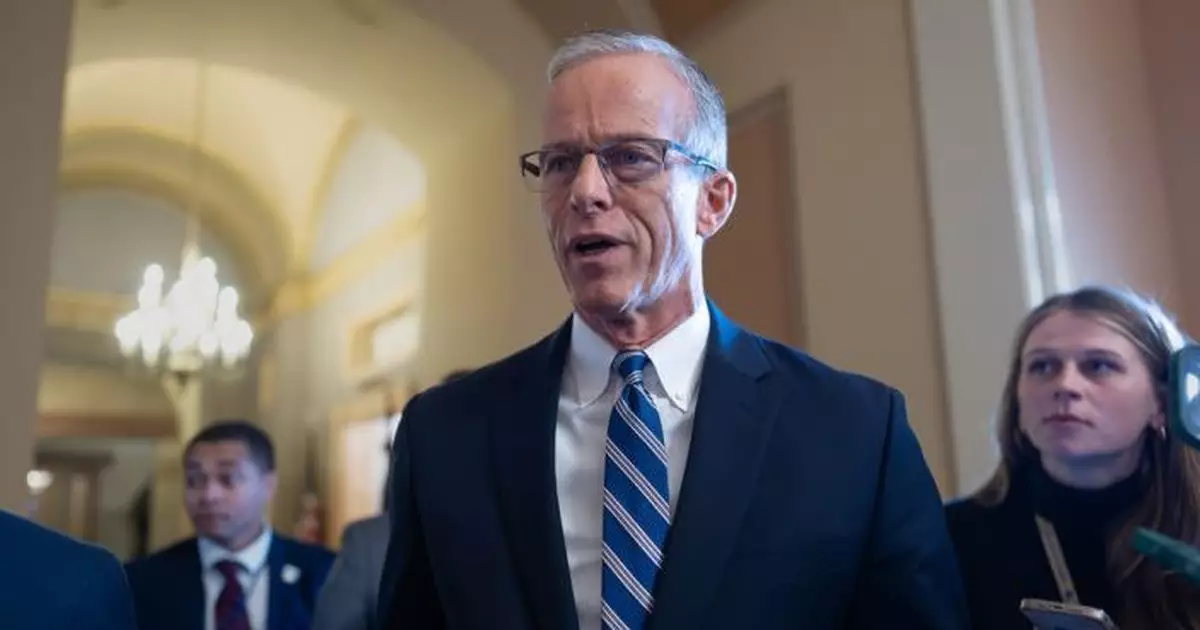 美兩黨議員周末取消休會 參院共和黨領袖稱對結束停擺持樂觀態度