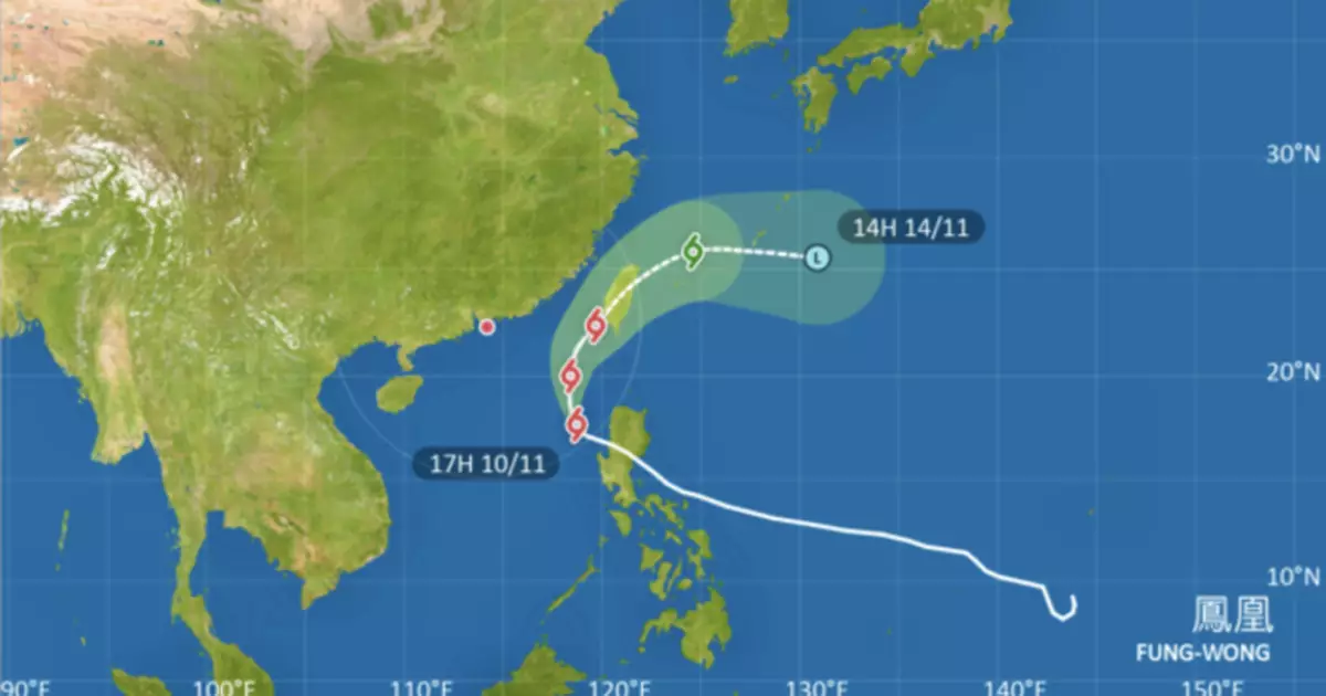 天氣｜天文台：鳳凰北面外圍對流稍為減弱　料周二晚至周三初時最接近本港