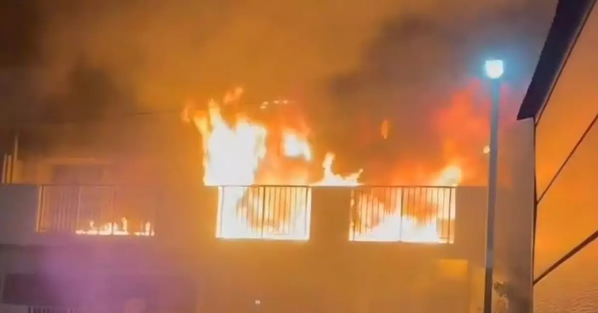 美麻省民居發生巨大火災 一男未逃出與60條寵物蛇葬身火海