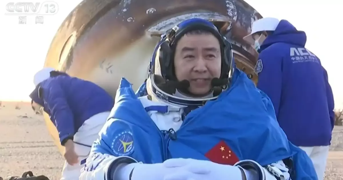 神舟二十號乘組平安抵達北京　指令長陳冬形容任務是鍛鍊及考驗