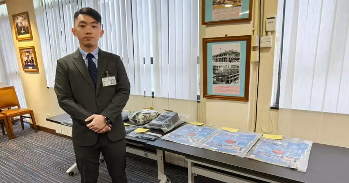 警拘兩男涉刑毁塘尾道行人天橋立會選舉宣傳海報