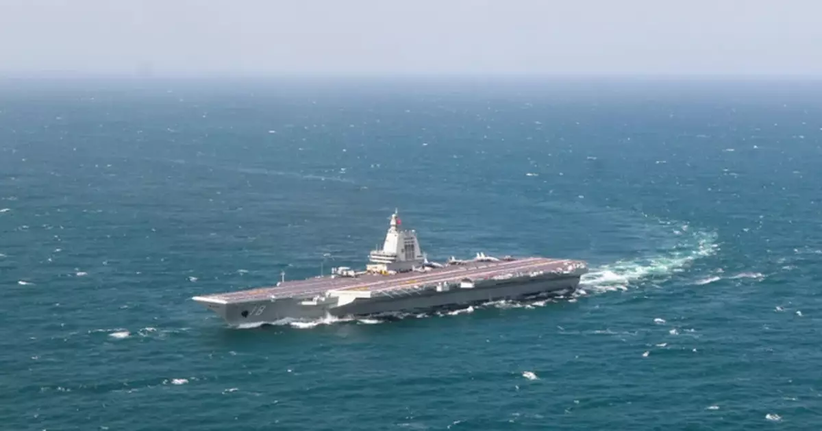 福建艦入列後首次 中國海軍航母編隊完成海上實兵訓練