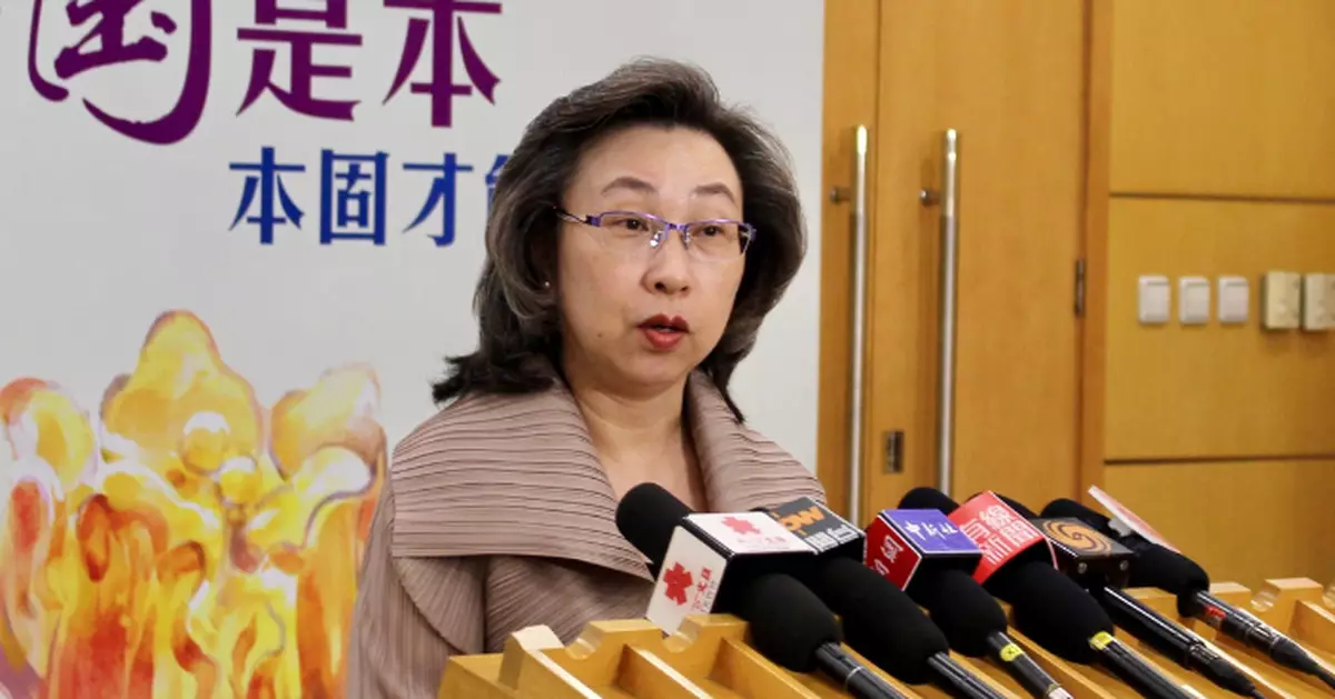 楊何蓓茵：2025年迎難而上 與公務員全力支援火災善後工作 祝願居民走出傷痛