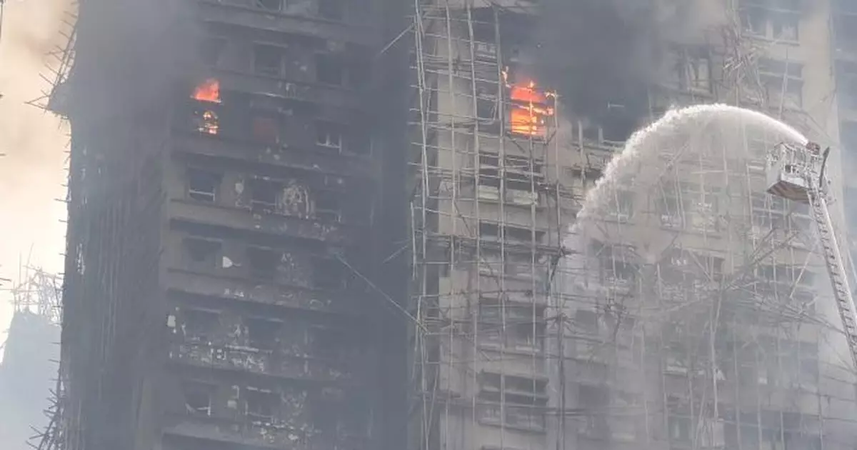 大埔五級火｜消防處：滅火及搜救隊同步攻上 料中午至黃昏救援至天台位置