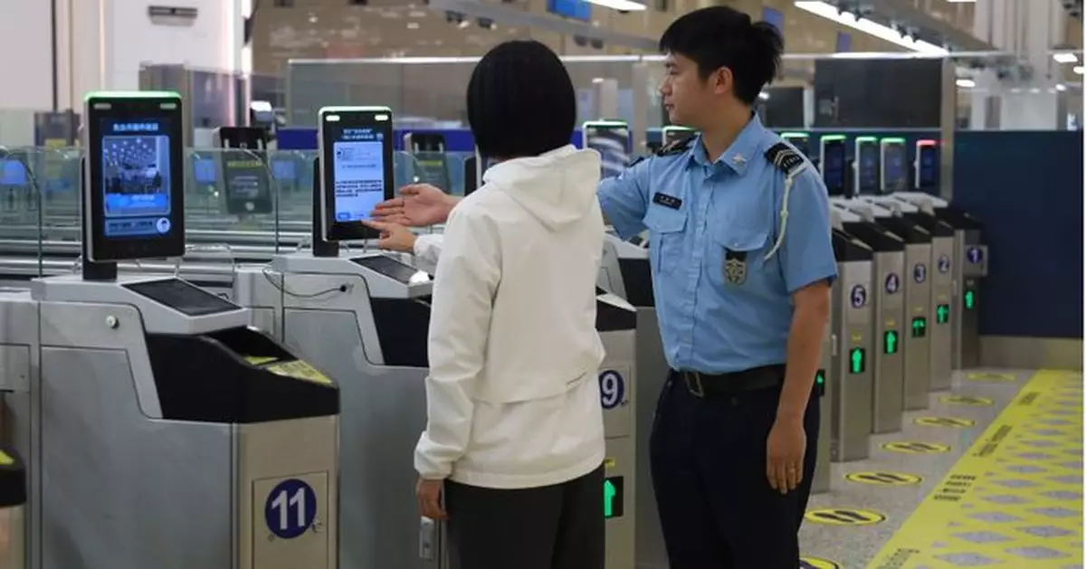 澳門珠海橫琴口岸實施人臉識別通關　首12小時8000多人登記