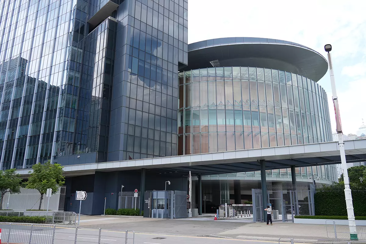 巴士的報記者攝