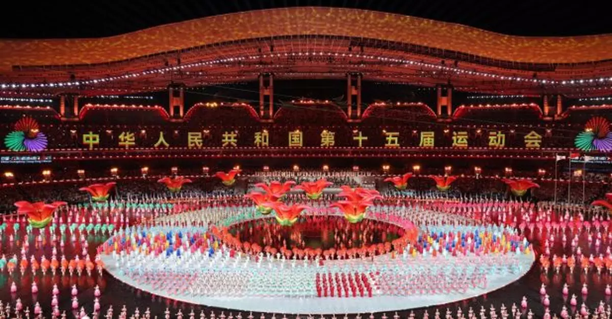 十五運會｜習近平宣布運動會開幕　粵港澳代表團一起壓軸入場