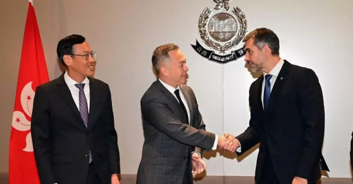 警首辦「誠信管治圓桌會議」多國代表探討個人財務風險管理等議題