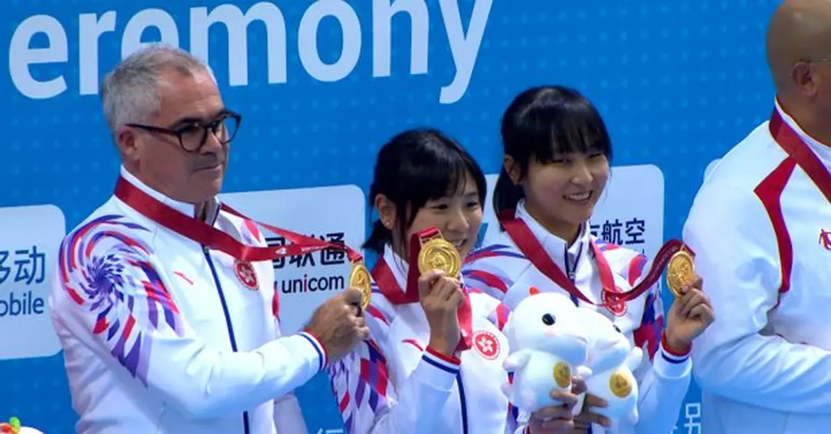 十五運會｜港隊場地自行車女子麥迪遜賽奪金　鐵三混合接力摘銀