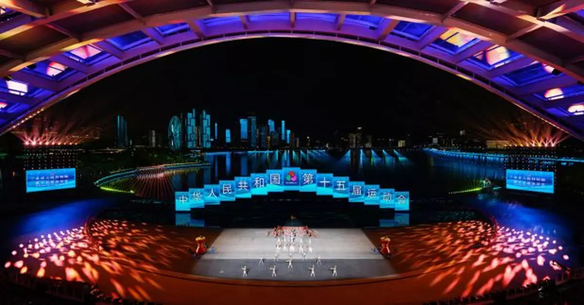 十五運會｜閉幕式暖場表演呈現中華文化　觀眾稱參與盛事感興奮