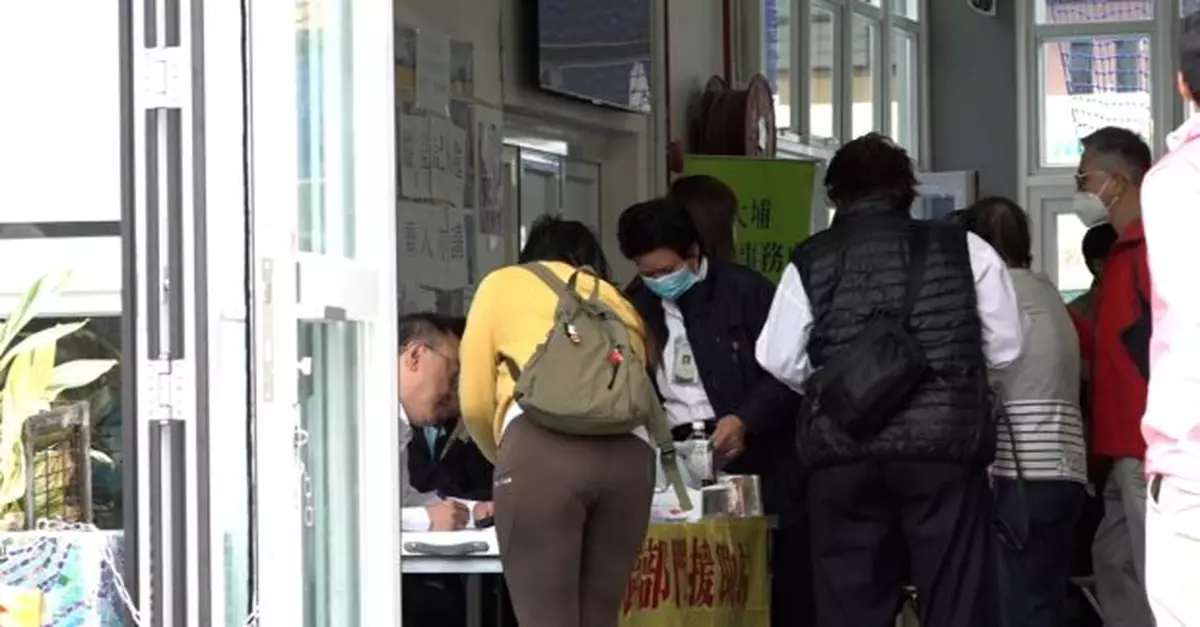 社署已派社工及臨床心理學家到庇護中心及醫院協助受大火影響居民