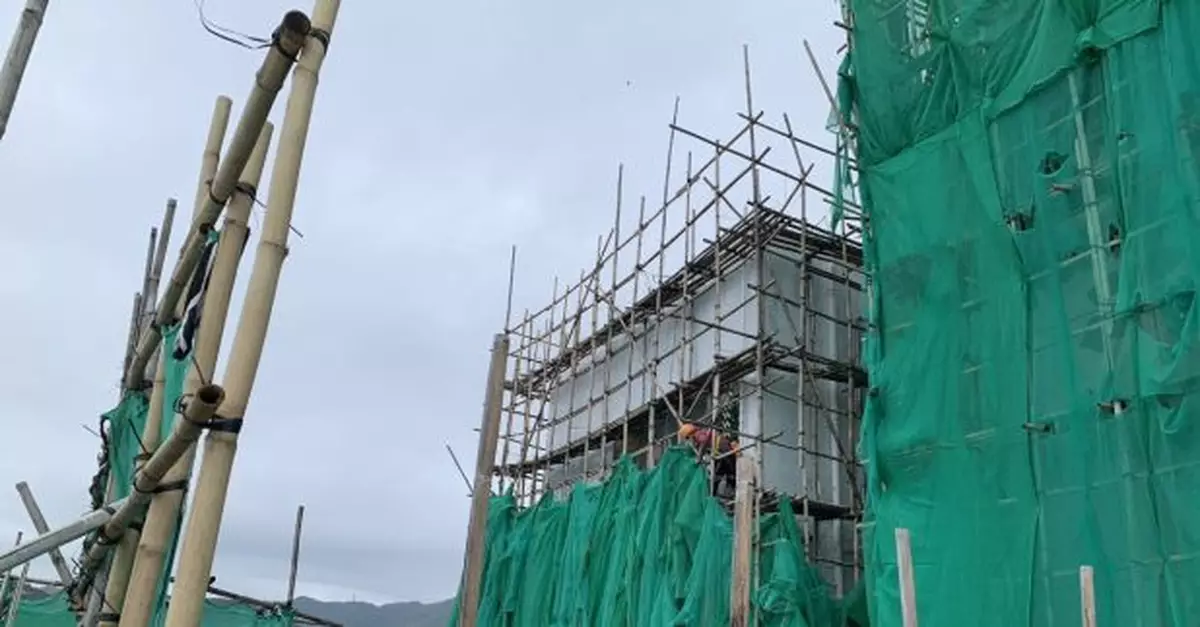 穗禾苑決定移除9座大廈維修棚網　移除施工期間封窗膠板