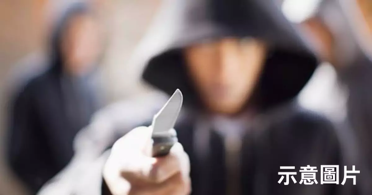 疑因妒忌跨國跟蹤至杜拜 俄男狂刺空姐前妻15刀致死回國即被捕