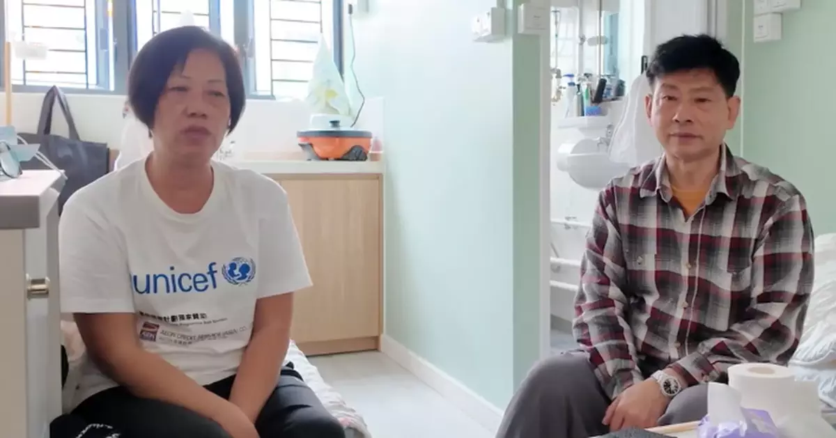 大埔五級火｜何永賢到「善樓」探訪 兩遇火災居民 ﹕有房安頓一家平安已很感恩