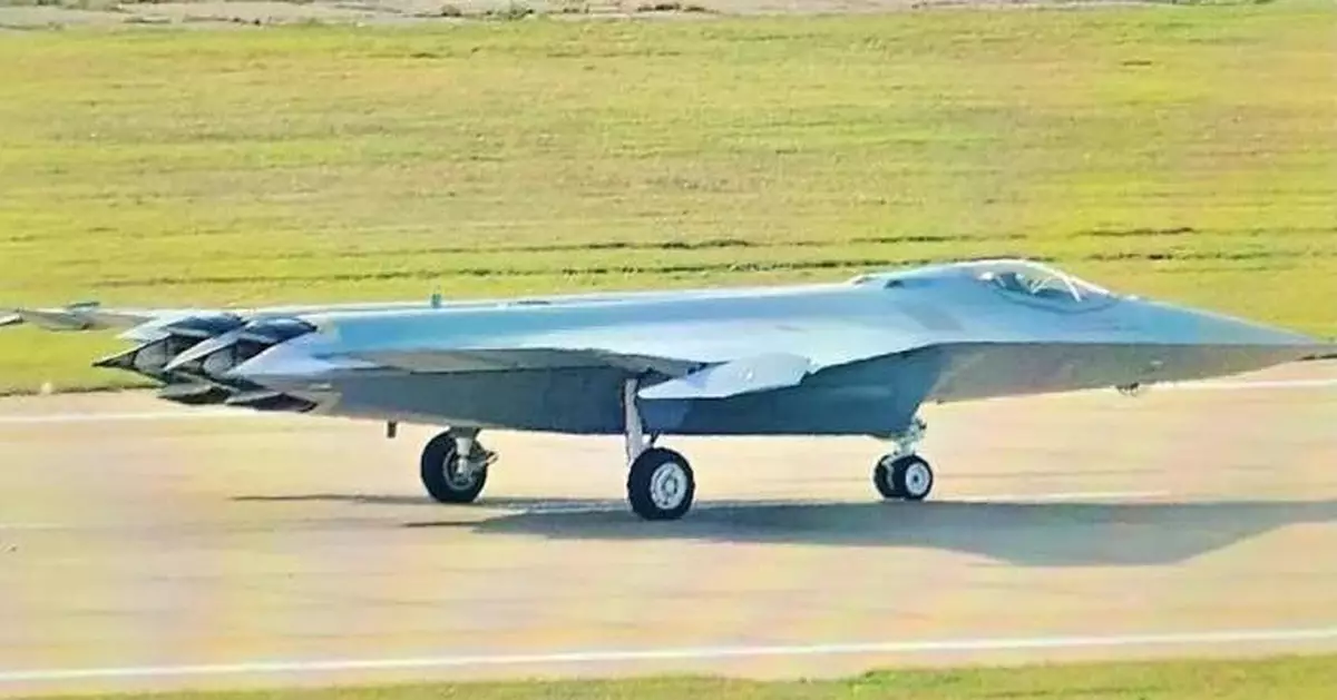 殲36二號樣機大幅改型曝光  進氣道與二維向量噴口同步升級  外媒稱中國六代機進度遠超預期