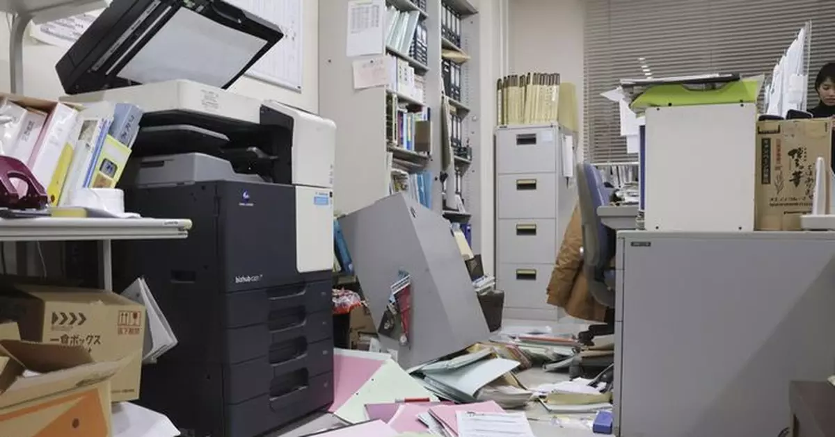 日本青森縣東部外海地震導致30人受傷 1棟住宅起火