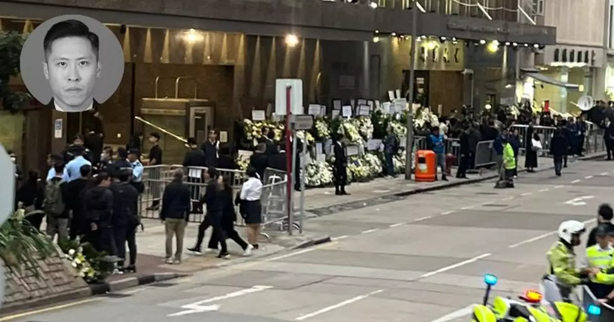 大埔五級火｜殉職消防員何偉豪設靈 女友花圈：痛徹心扉，不思量自難忘