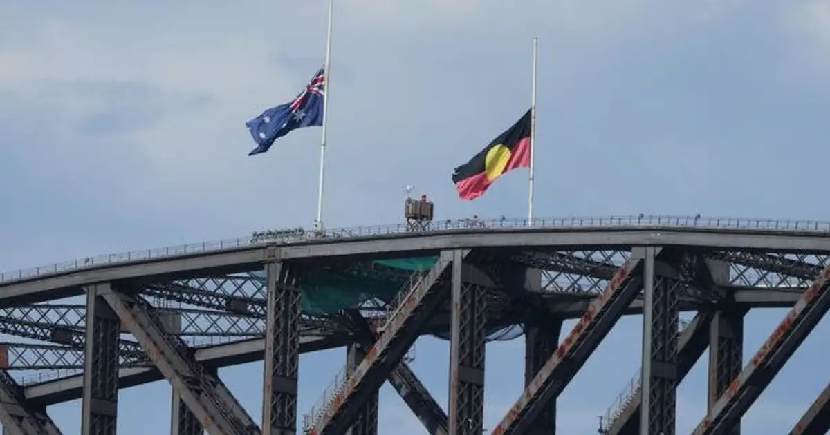 澳洲全國悼念悉尼邦迪海灘恐襲遇難者   政府建築物下半旗