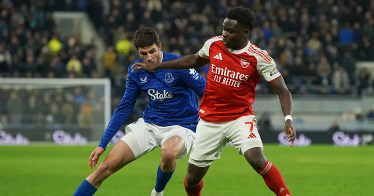 英超阿仙奴與曼城分別贏球　在積分榜維持兩分距離