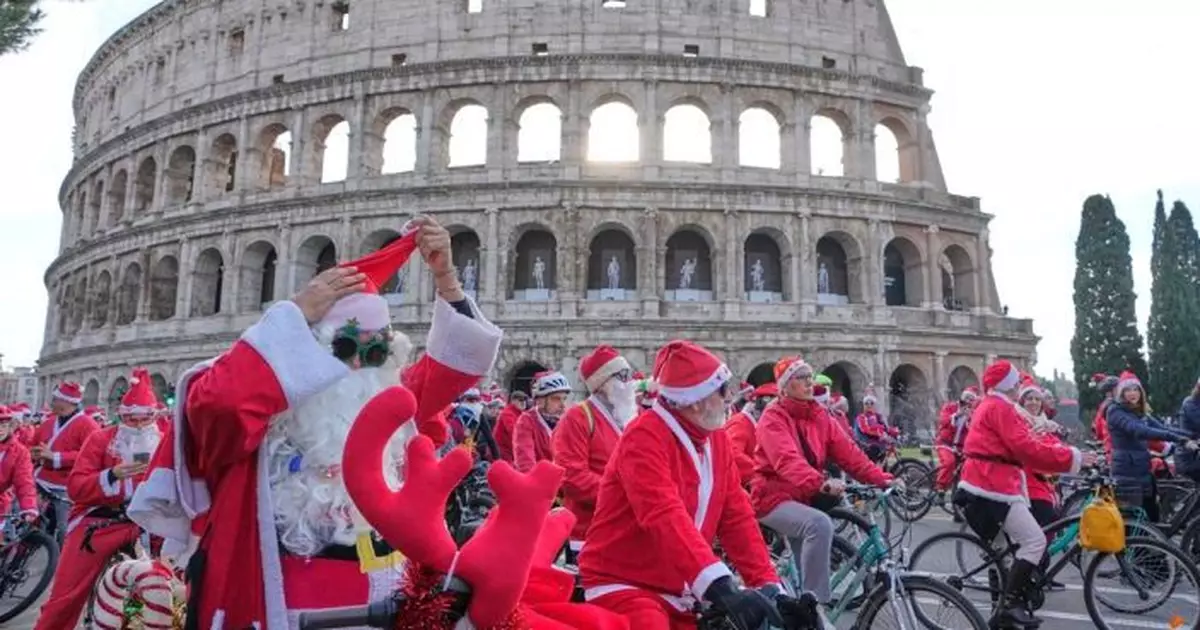 全球各地聖誕老人提早出動送祝福
