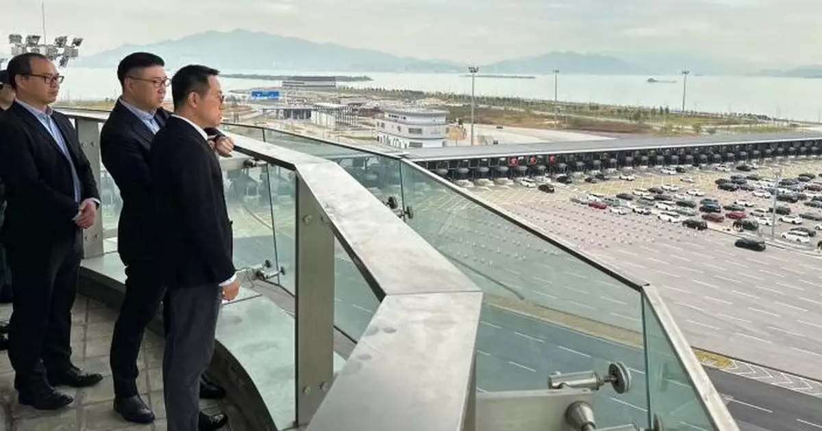 海關聖誕假期堅守崗位 確保口岸通關順暢